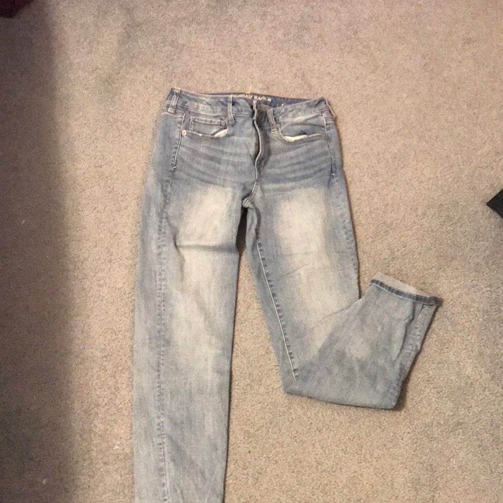 Light Washed American Eagle Skinny Jeans